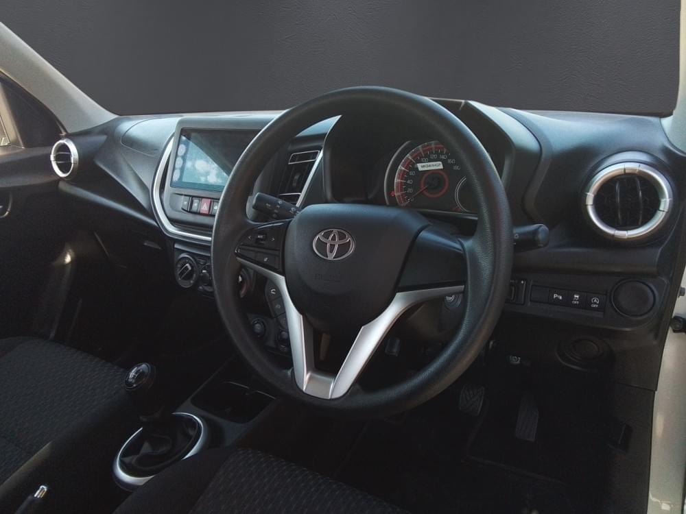 Toyota Vitz 1.0 Xr