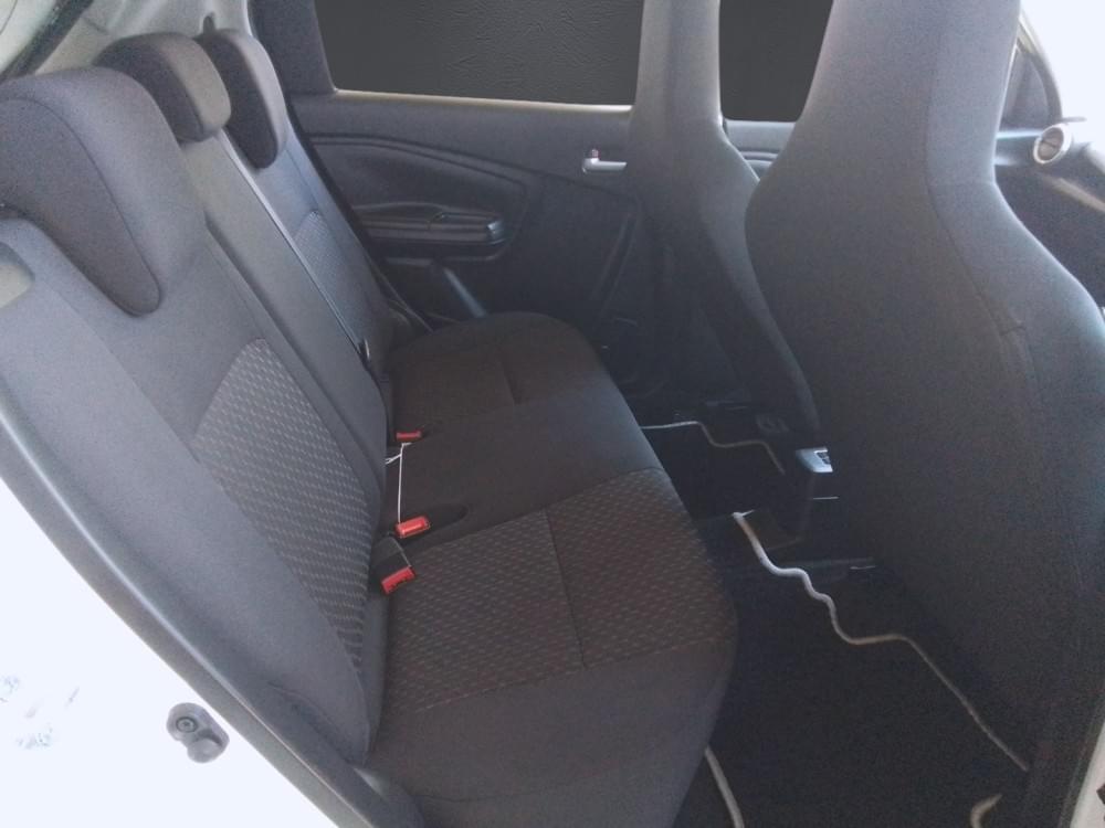 Toyota Vitz 1.0 Xr Amt