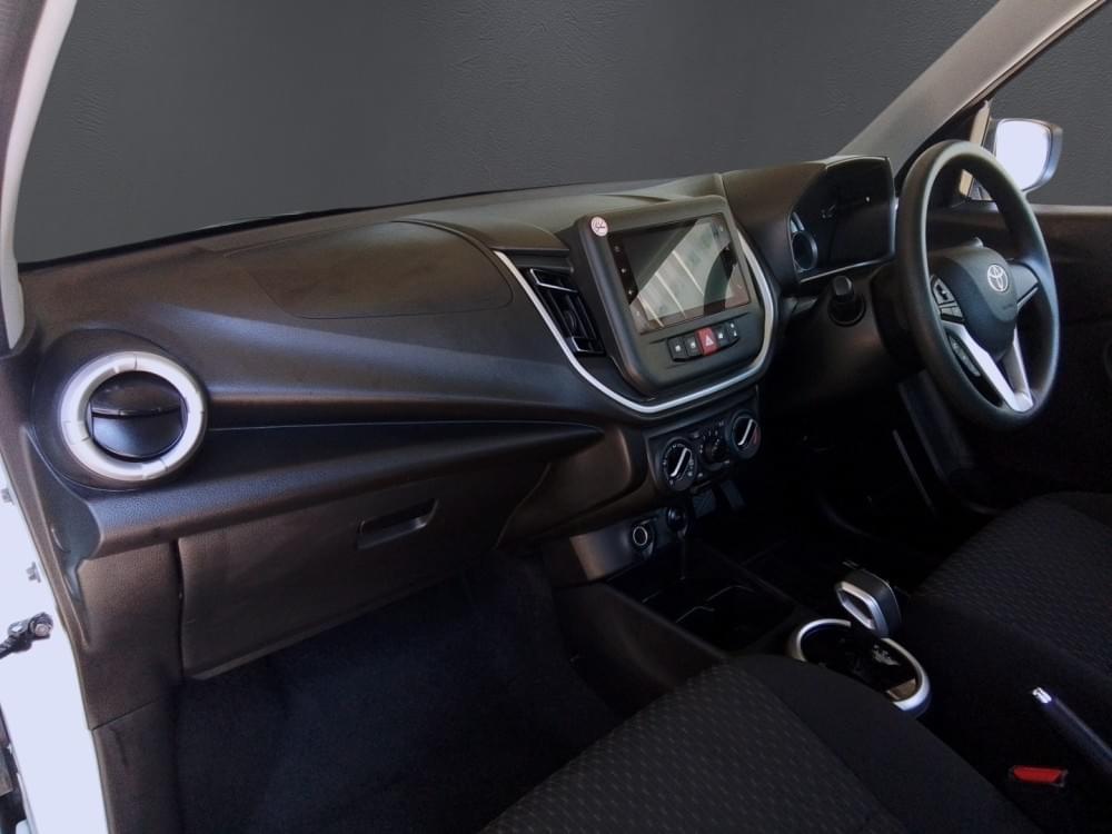 Toyota Vitz 1.0 Xr Amt