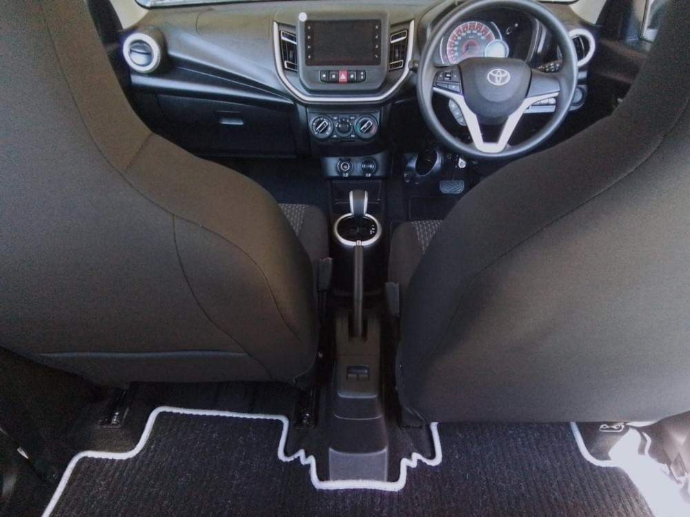 Toyota Vitz 1.0 Xr Amt