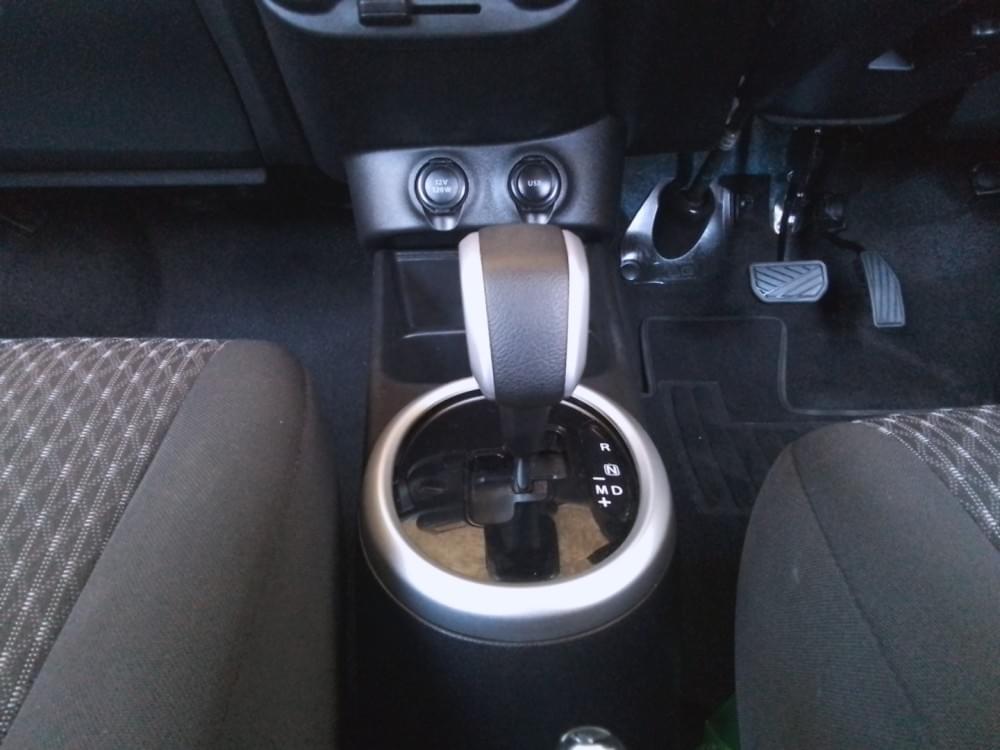 Toyota Vitz 1.0 Xr Amt