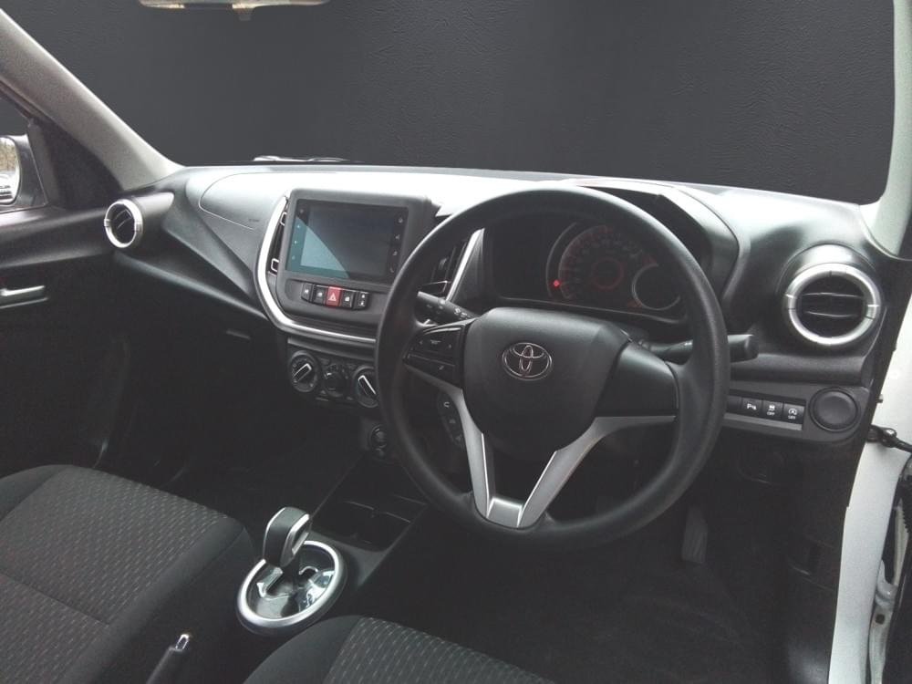 Toyota Vitz 1.0 Xr Amt