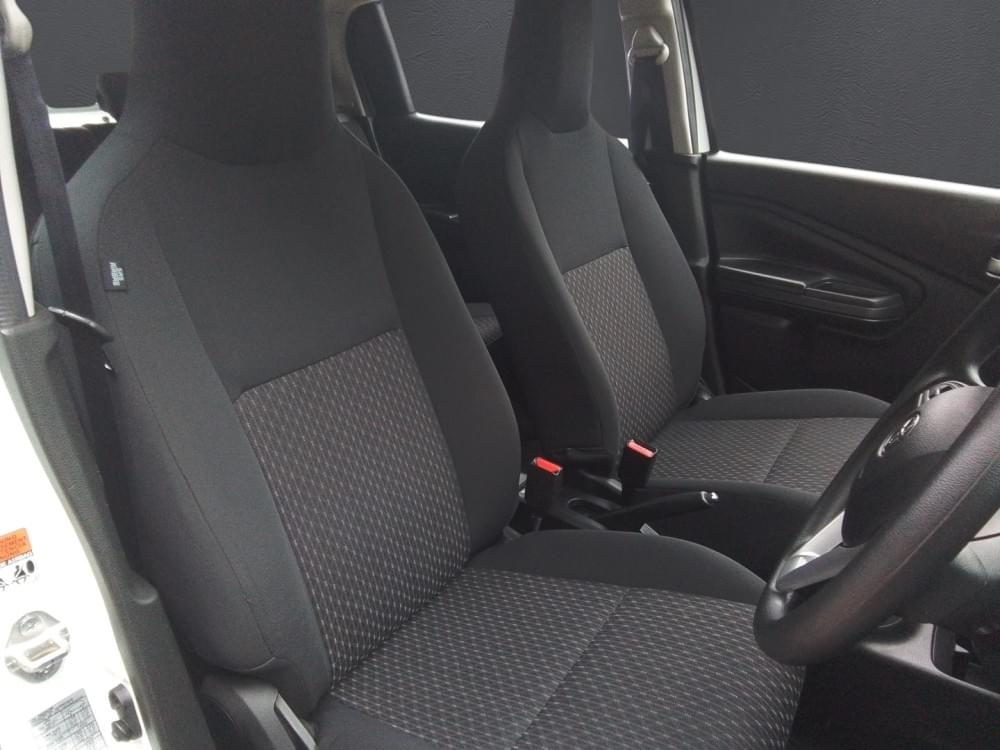 Toyota Vitz 1.0 Xr Amt