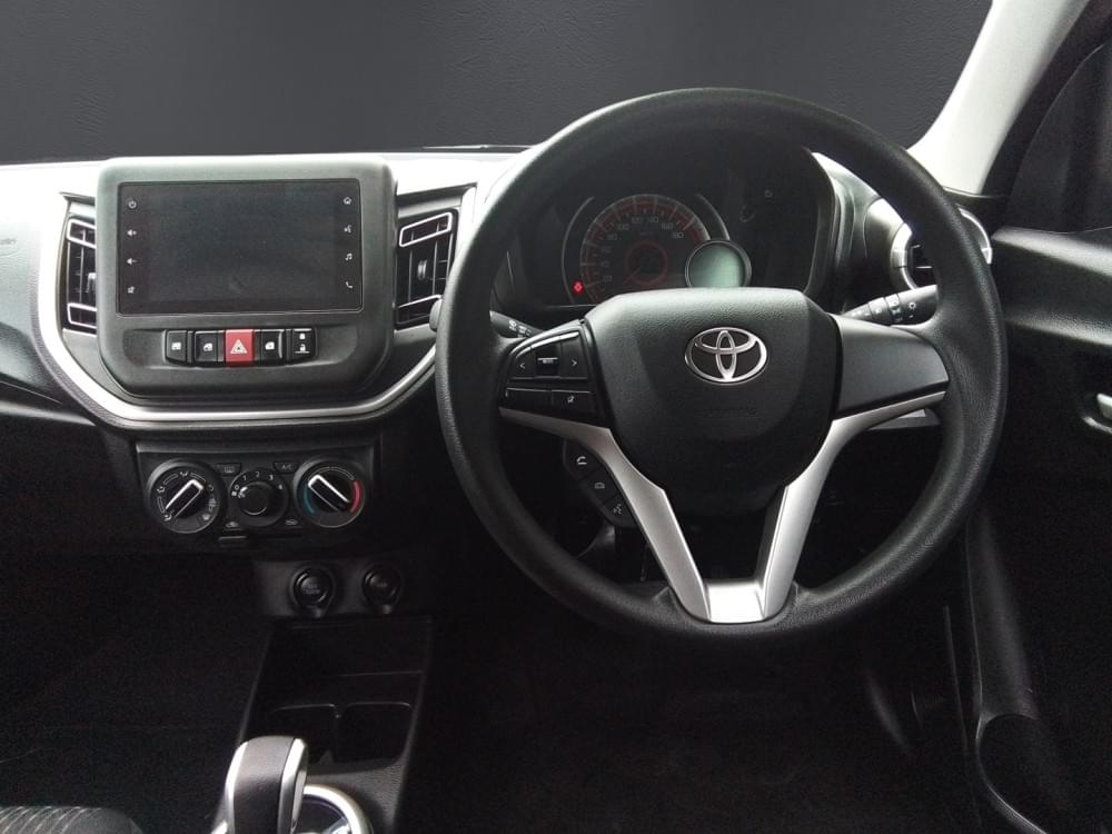 Toyota Vitz 1.0 Xr Amt
