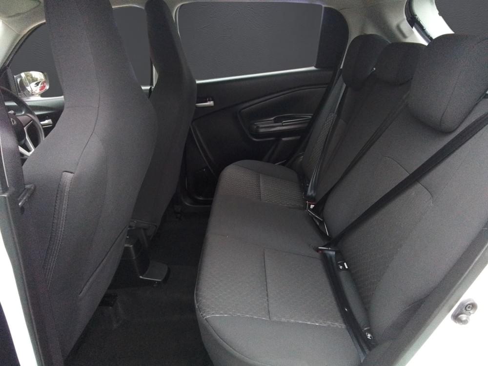 Toyota Vitz 1.0 Xr Amt