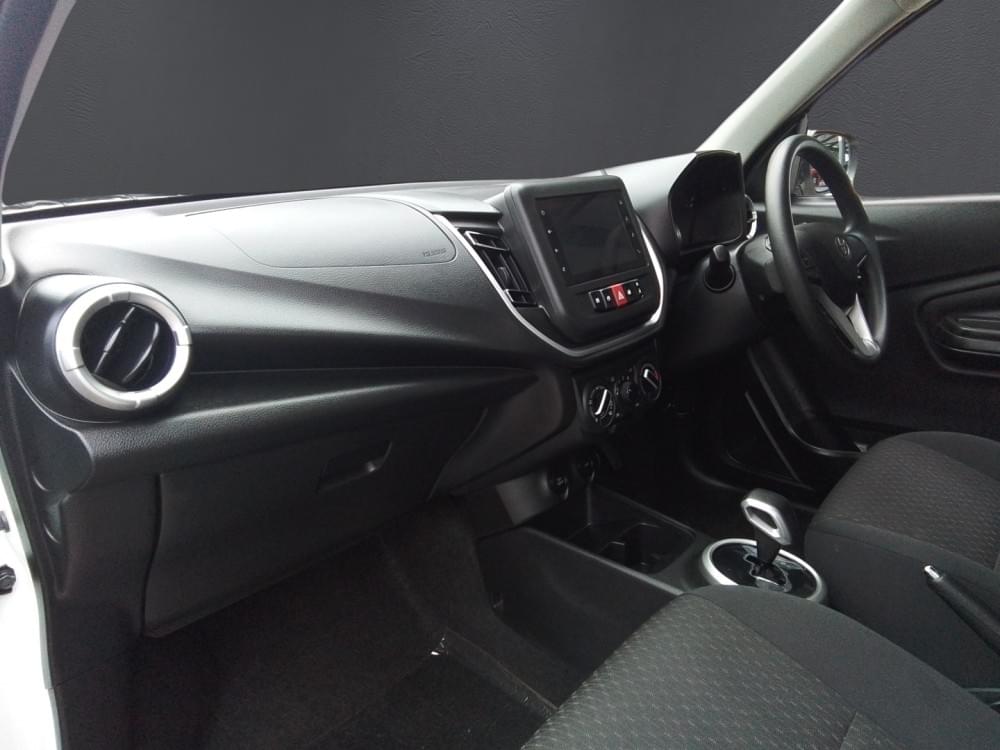 Toyota Vitz 1.0 Xr Amt