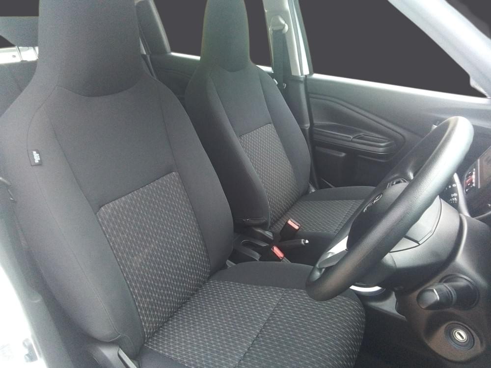 Toyota Vitz 1.0 Xr