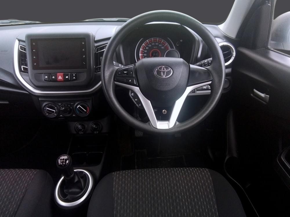 Toyota Vitz 1.0 Xr