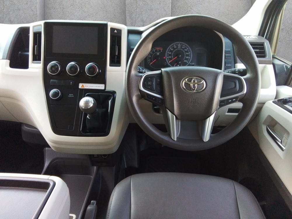 Toyota Quantum 2.8 Gl 11-Seater Lwb