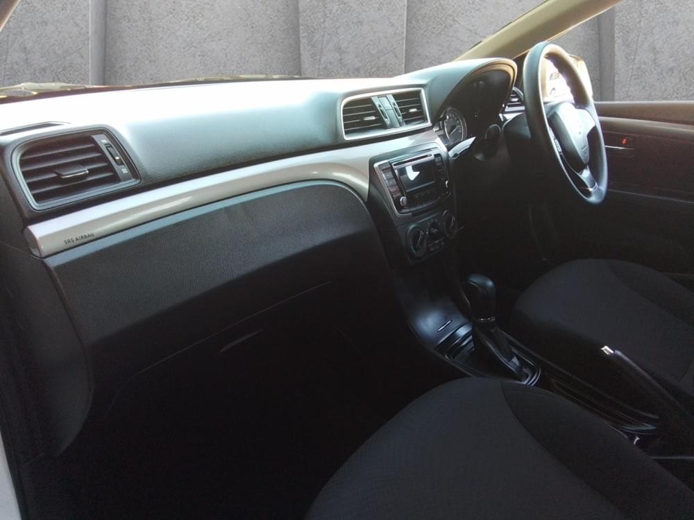 Suzuki Ciaz 1.5 Gl At