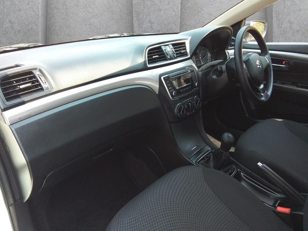 Suzuki Ciaz 1.5 Gl