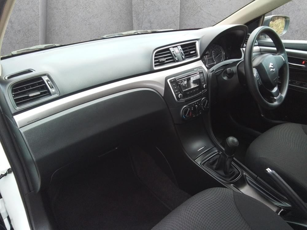 Suzuki Ciaz 1.5 Gl