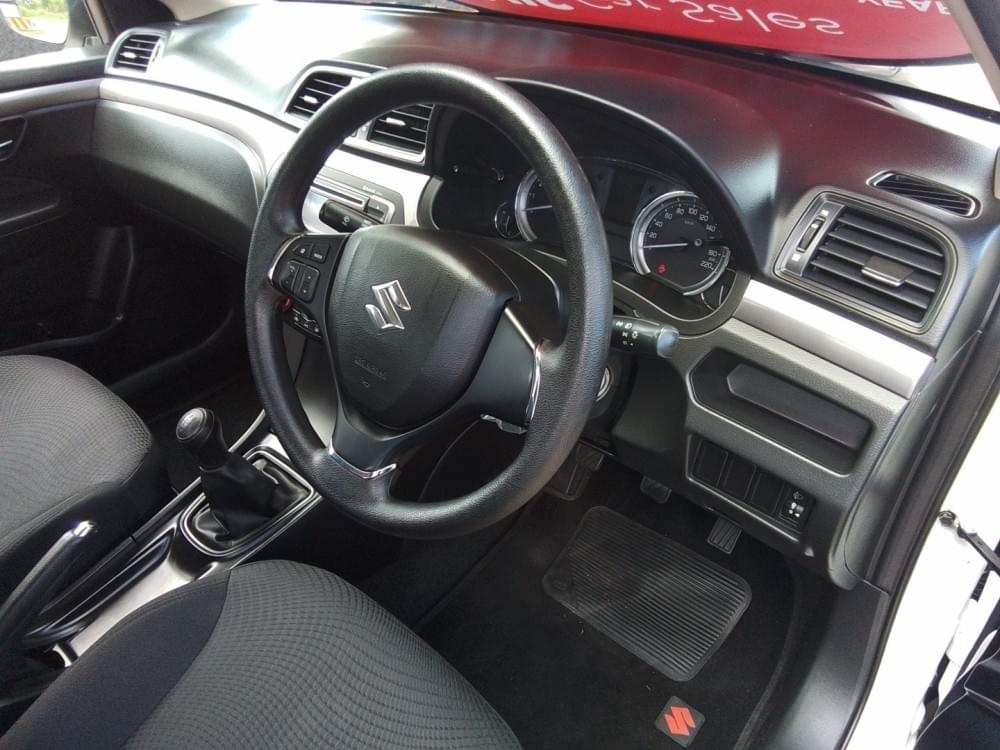 Suzuki Ciaz 1.5 Gl