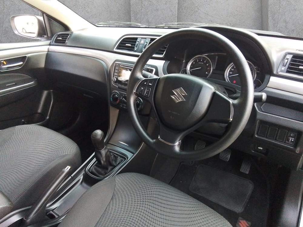 Suzuki Ciaz 1.5 Gl