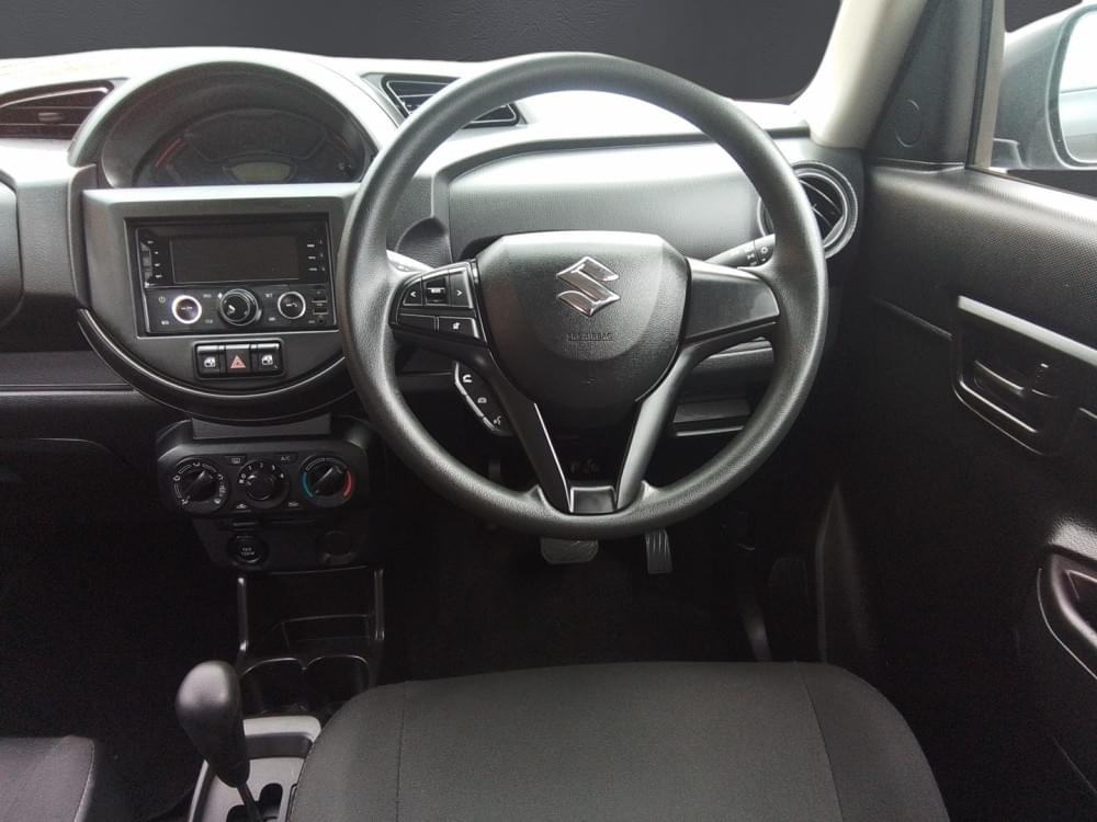 Suzuki N/A 1.0 Gl Amt