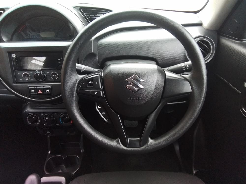 Suzuki N/A 1.0 Gl Amt