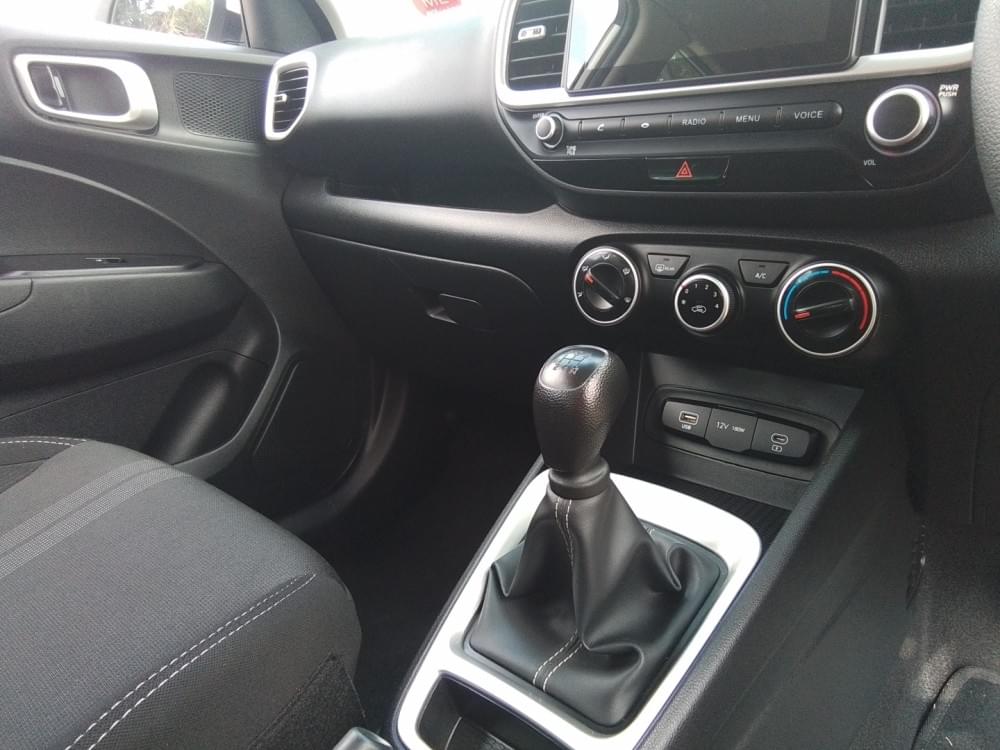 Hyundai Venue 1.2 Premuim