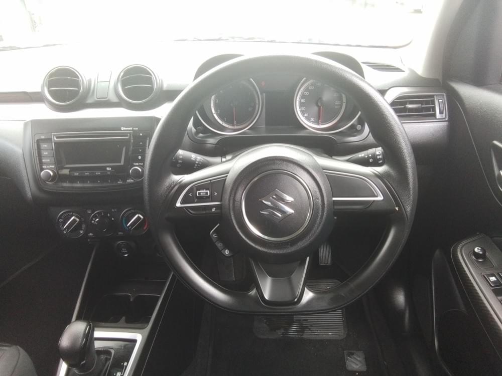 Suzuki Swift 1.2I Gl Amt