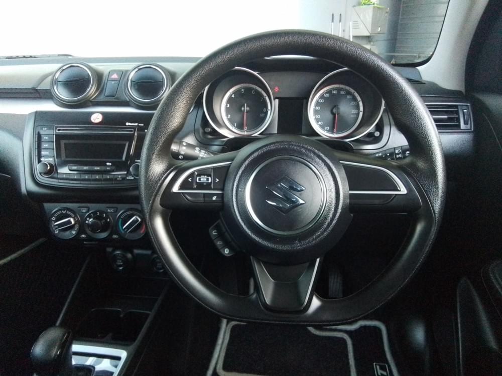 Suzuki Swift 1.2I Gl Amt