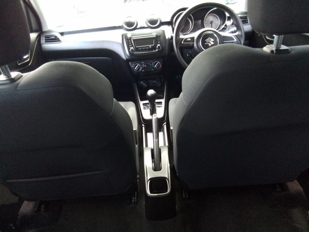 Suzuki Swift 1.2I Gl Amt