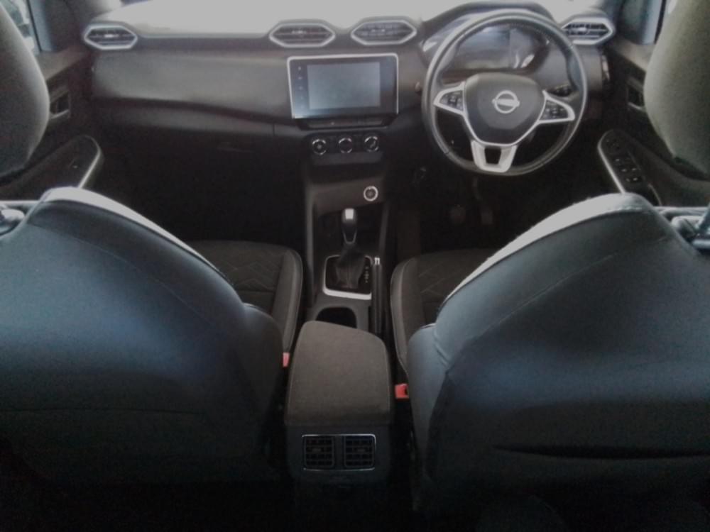 Nissan Magnite 1.0 Acenta Plus Cvt Oled