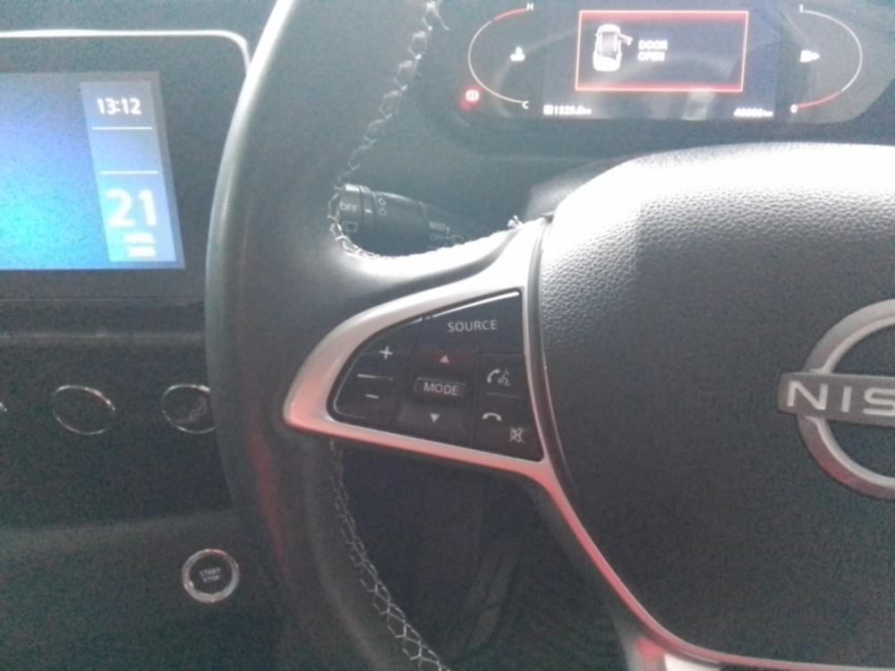 Nissan Magnite 1.0 Acenta Plus Cvt Oled