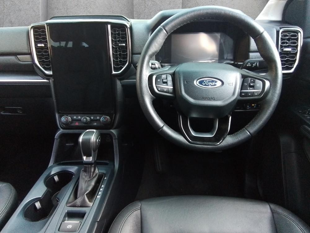 Ford Everest 2.0 Xlt 4X2 At