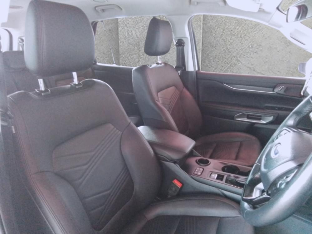 Ford Everest 2.0 Xlt 4X2 At