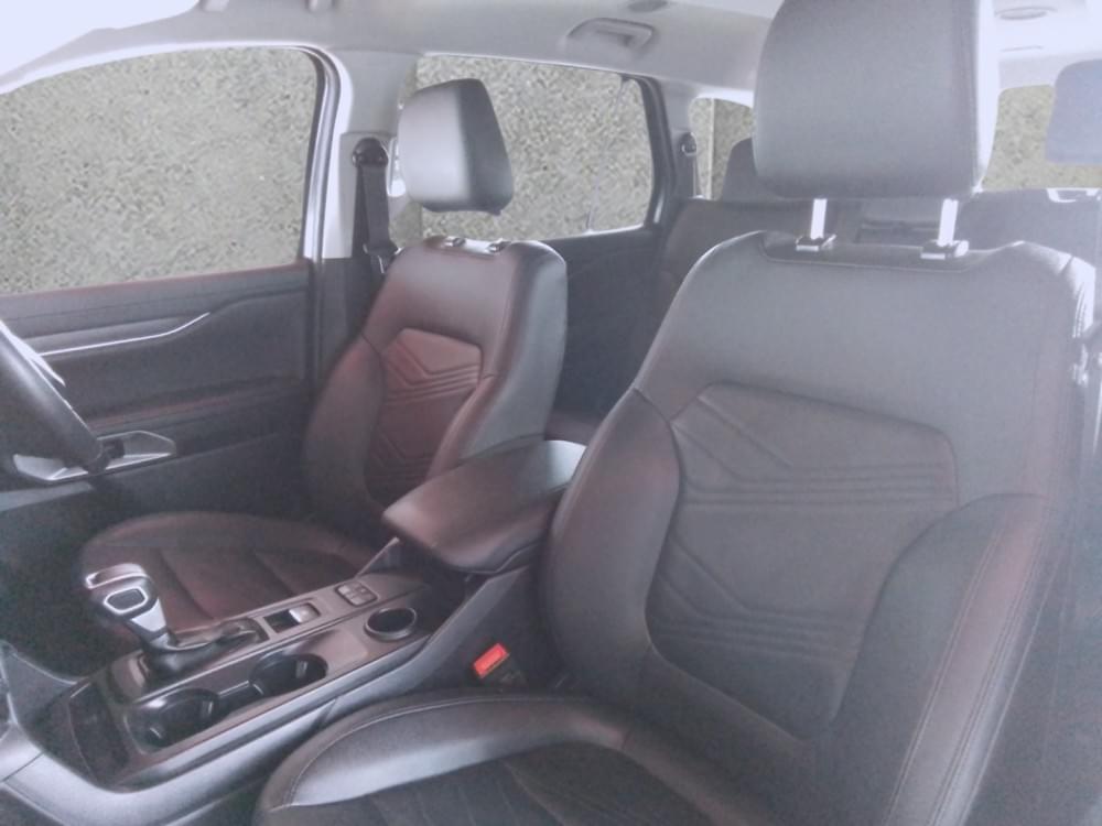 Ford Everest 2.0 Xlt 4X2 At