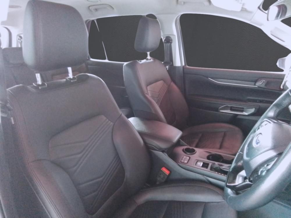 Ford Everest 2.0 Xlt 4X2 At