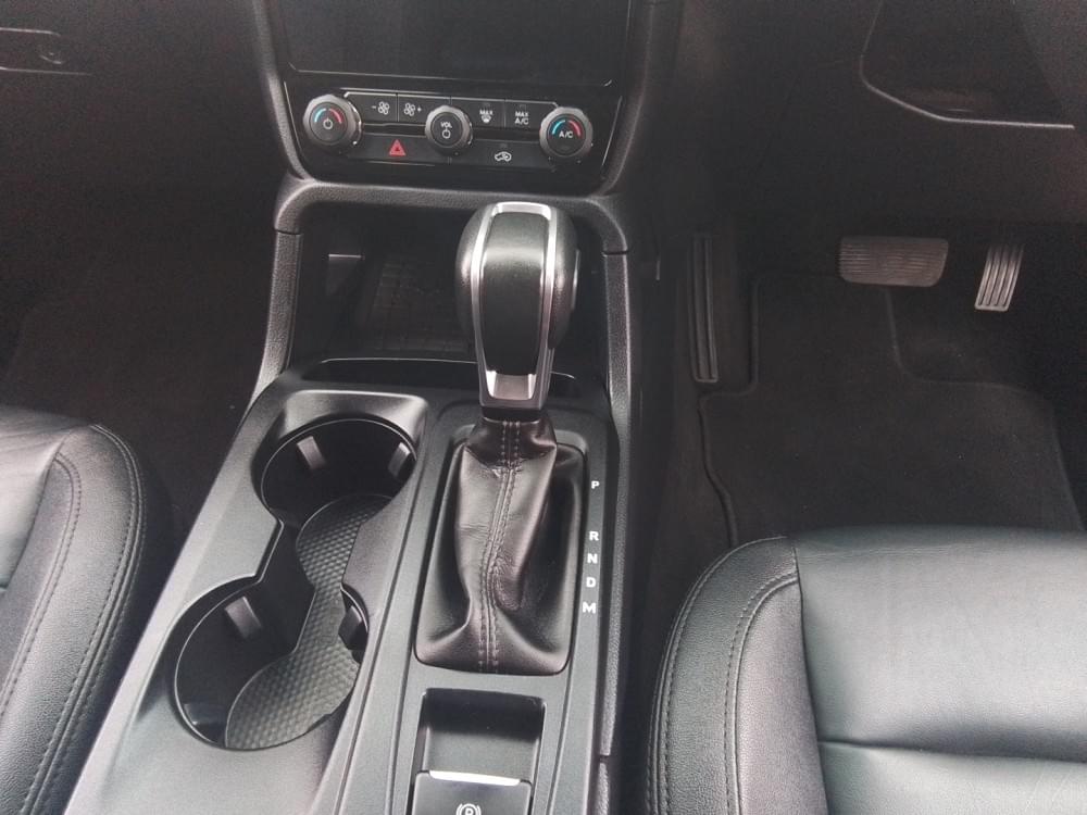 Ford Everest 2.0 Xlt 4X2 At