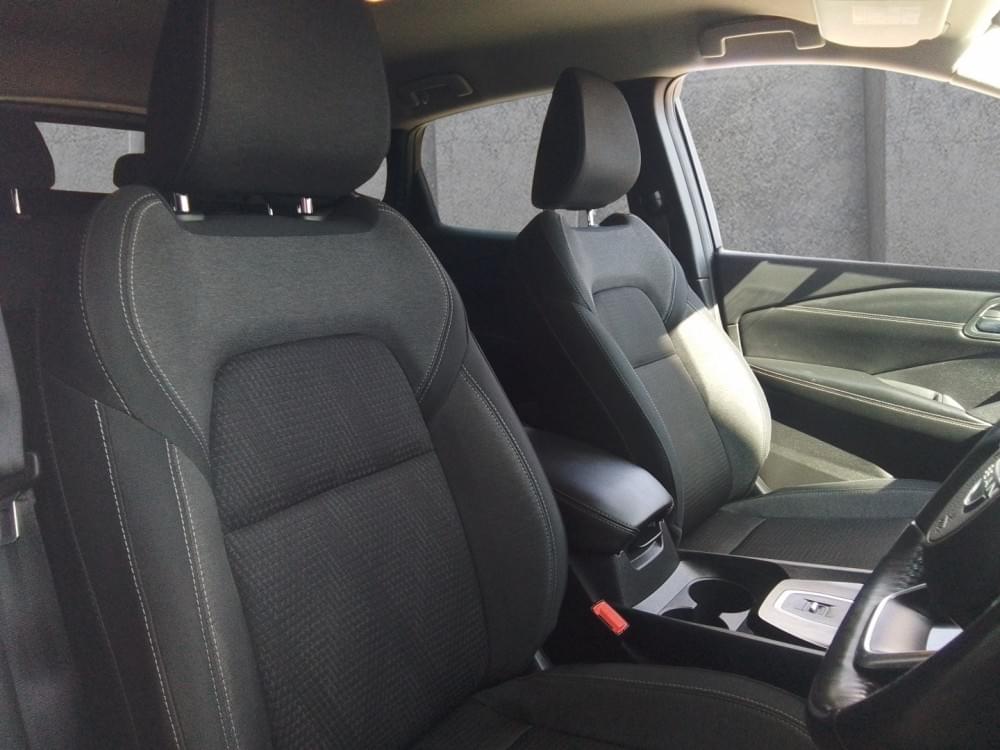Nissan Qashqai 1.3T Acenta Xtronic 2-Tone
