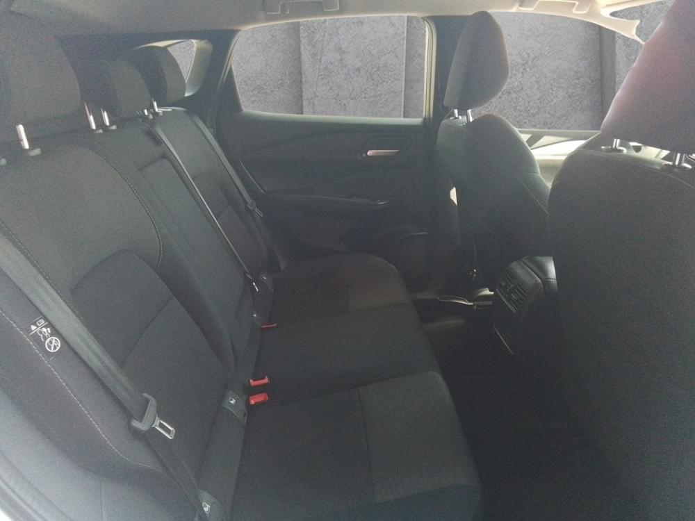 Nissan Qashqai 1.3T Acenta Xtronic 2-Tone
