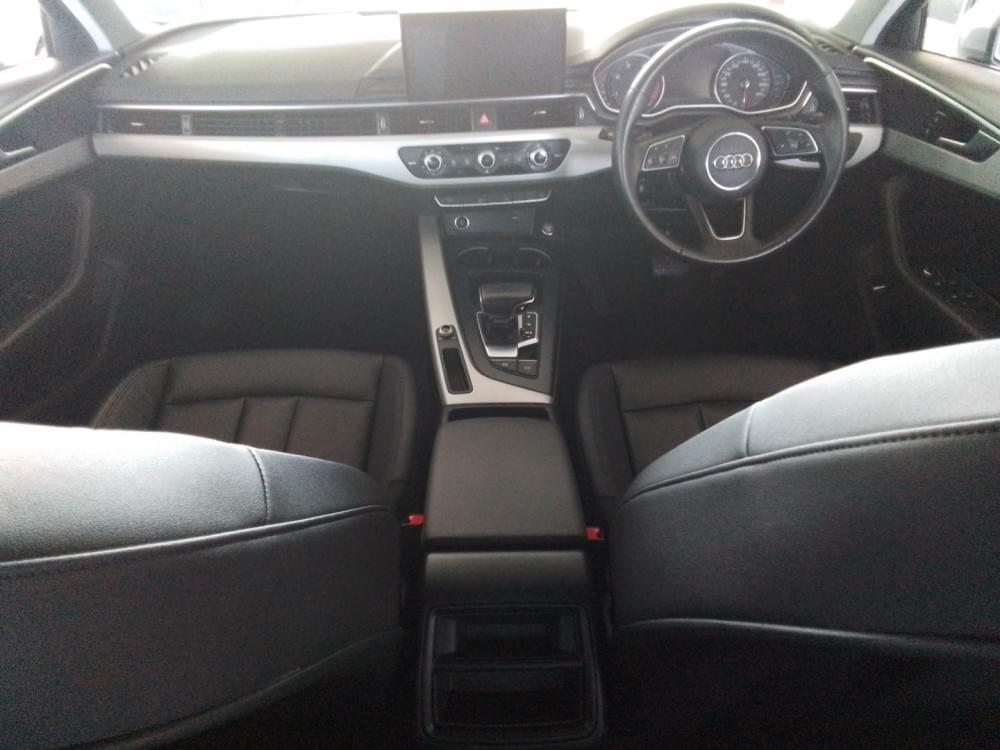 Audi A4 Sedan 35 Tdi S Tronic