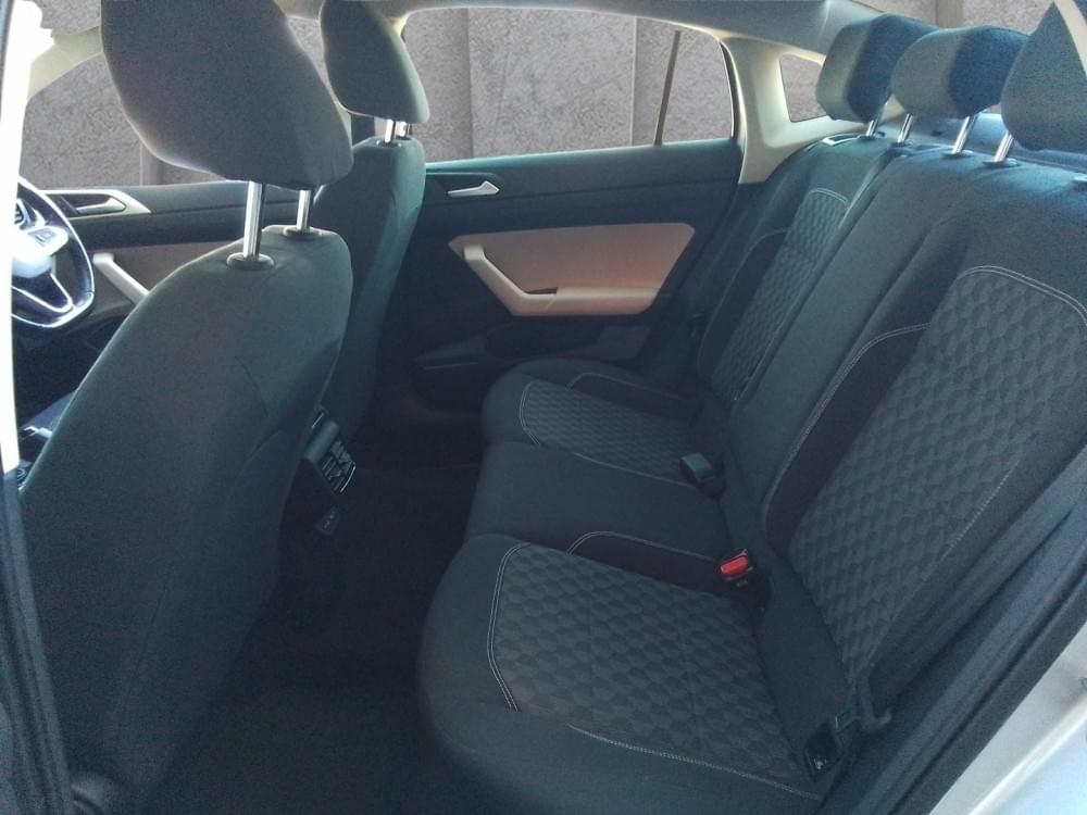 Volkswagen Polo Sedan 1.6 Life