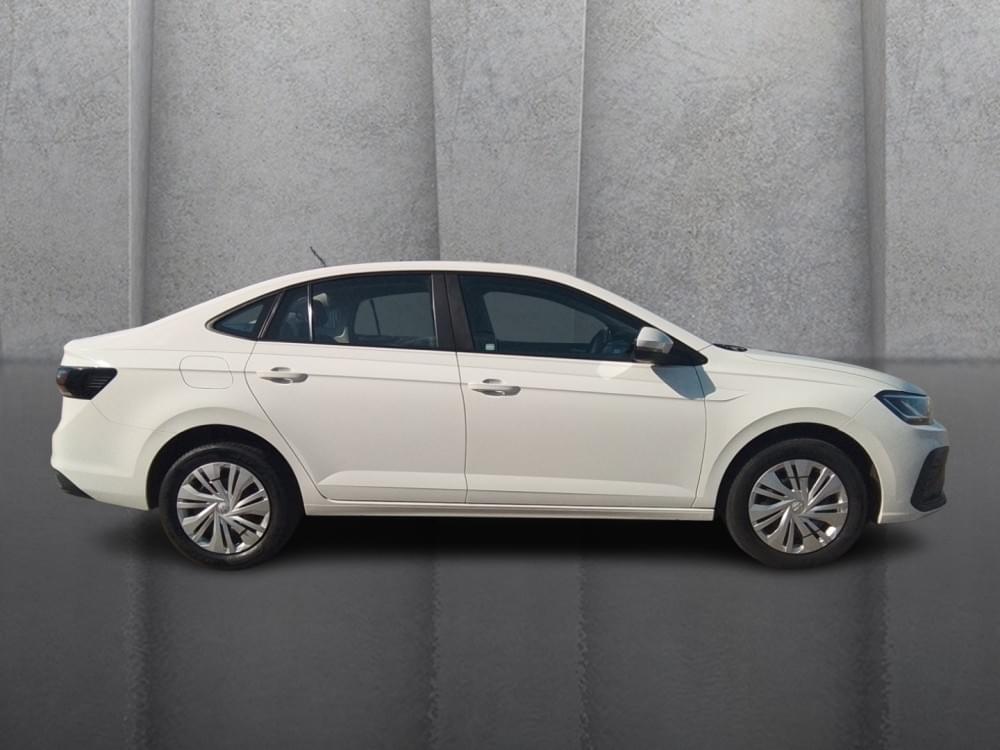 Volkswagen Polo Sedan 1.6 Base