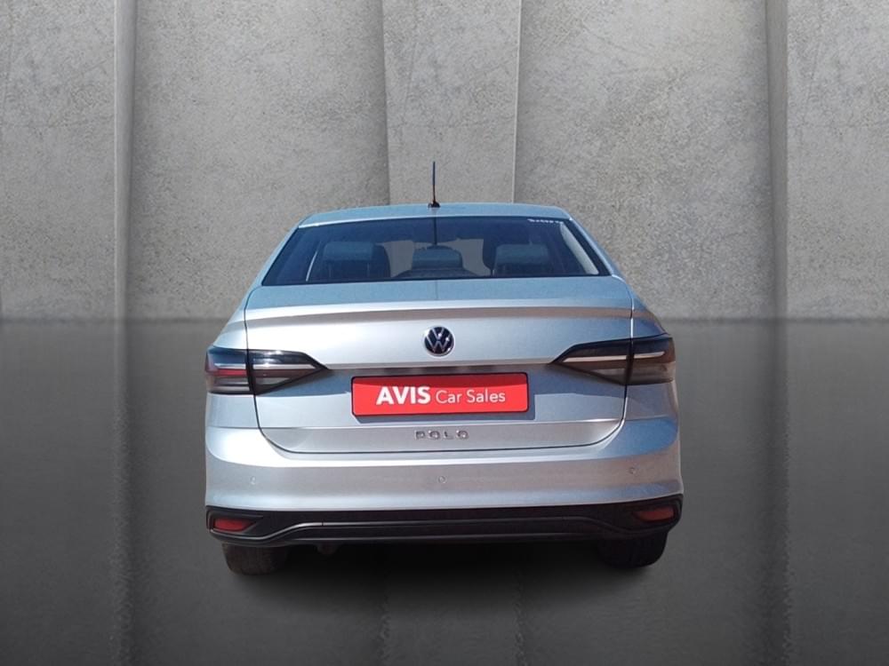 Volkswagen Polo Sedan 1.6 Base