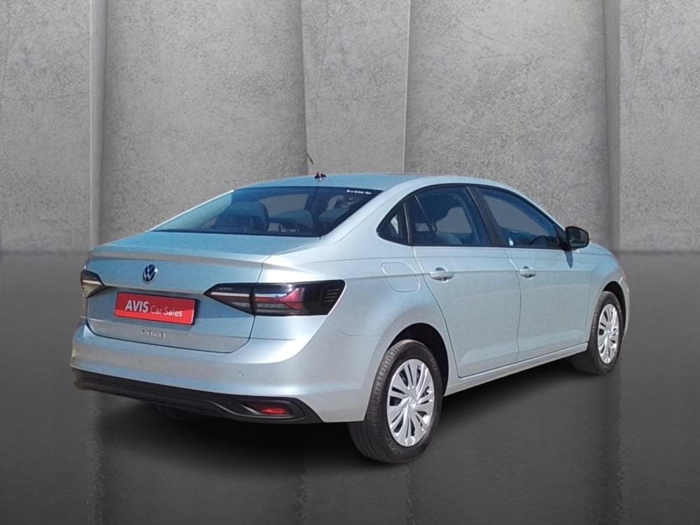 Volkswagen Polo Sedan 1.6 Base