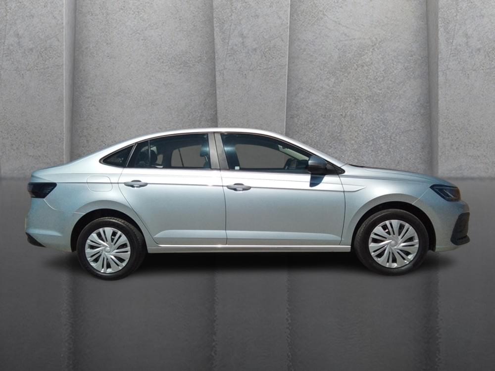 Volkswagen Polo Sedan 1.6 Base