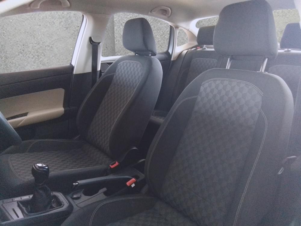 Volkswagen Polo Sedan 1.6 Base