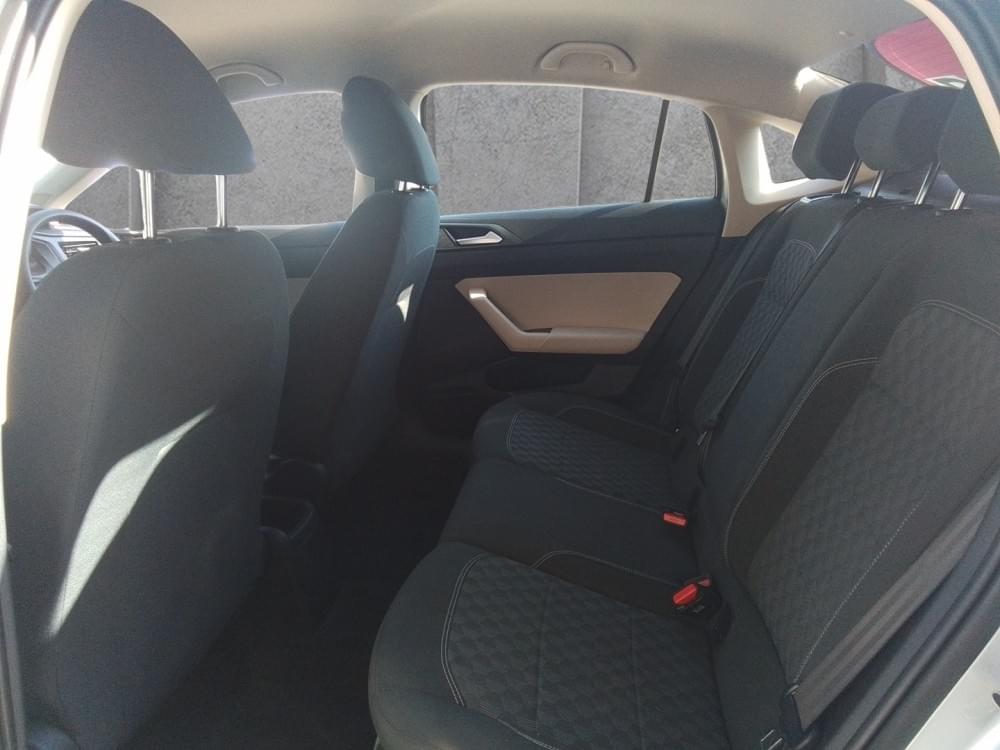 Volkswagen Polo Sedan 1.6 Tiptronic
