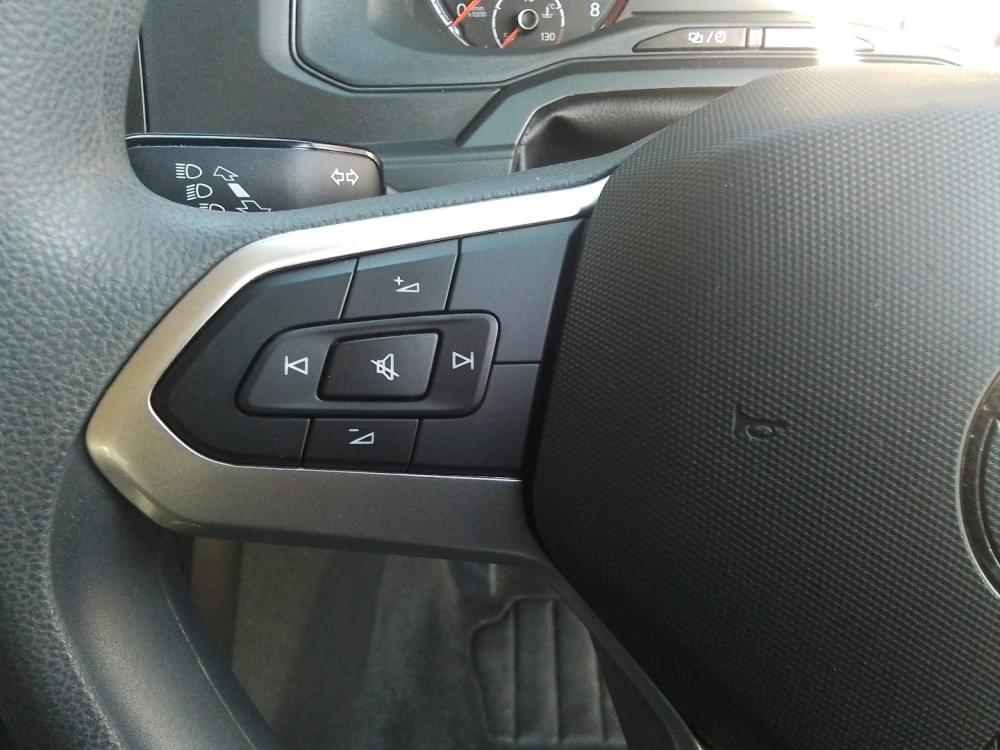 Volkswagen Polo Sedan 1.6 Tiptronic
