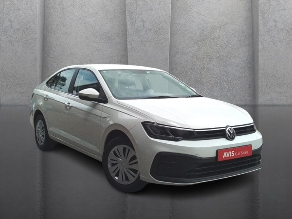 Volkswagen Polo Sedan 1.6 Base