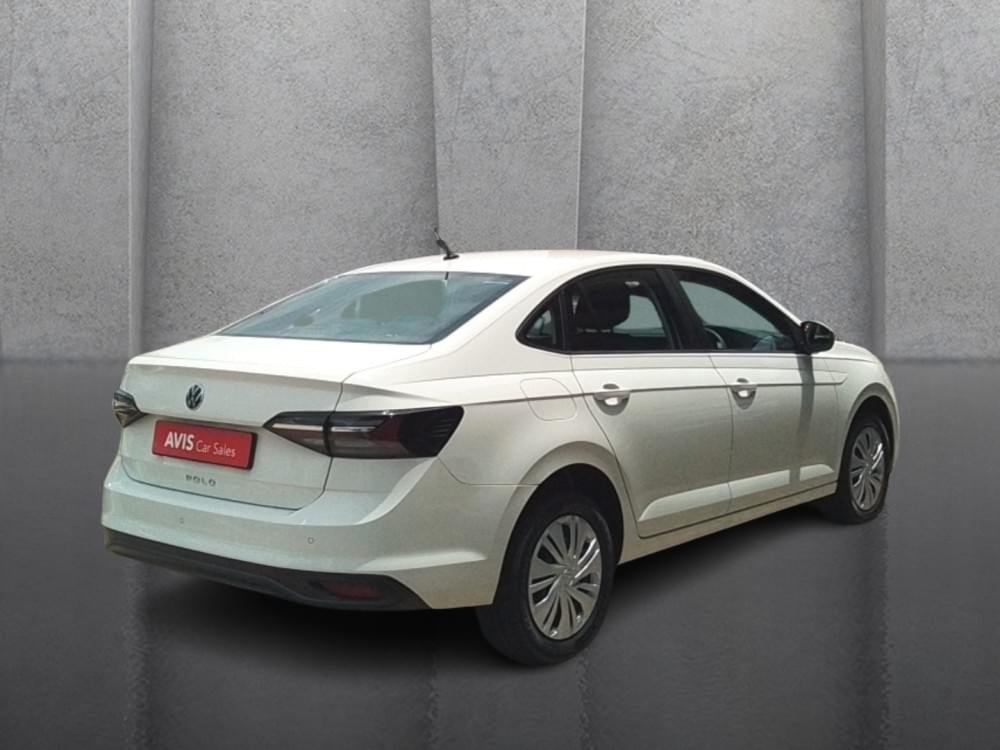 Volkswagen Polo Sedan 1.6 Base