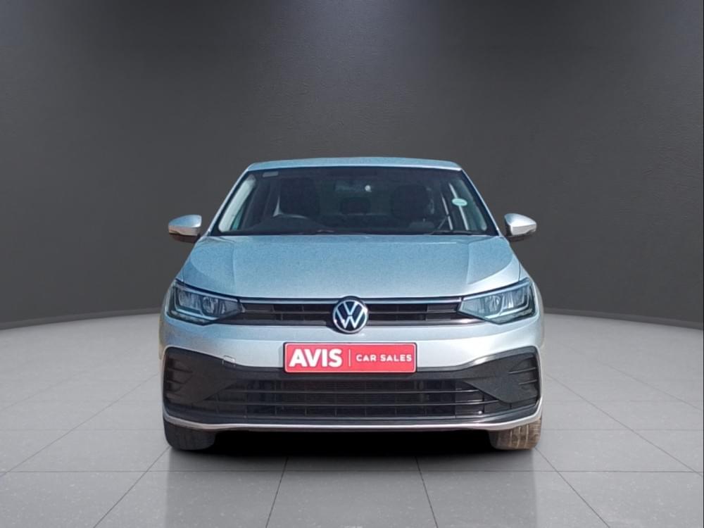 Volkswagen Polo Sedan 1.6 Base