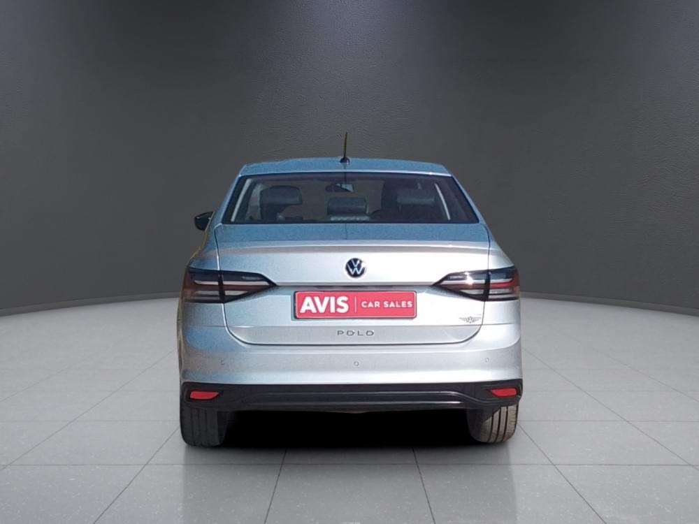 Volkswagen Polo Sedan 1.6 Base