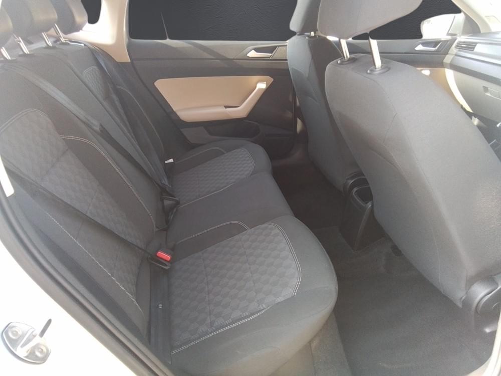 Volkswagen Polo Sedan 1.6 Base