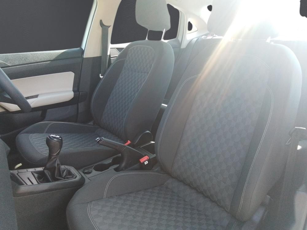 Volkswagen Polo Sedan 1.6 Base