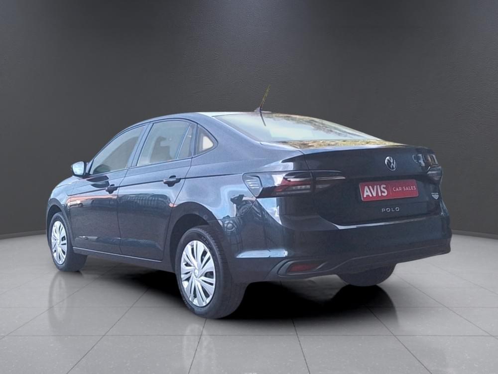 Volkswagen Polo Sedan 1.6 Base