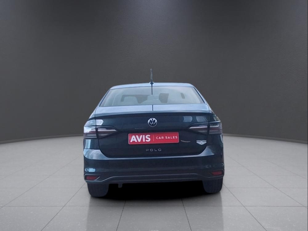 Volkswagen Polo Sedan 1.6 Base